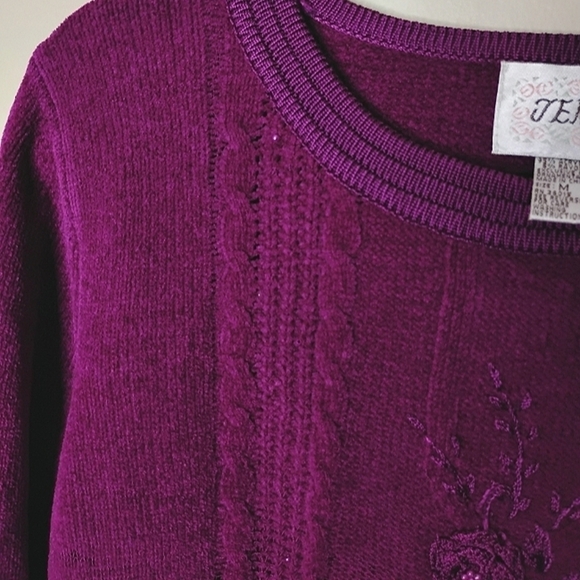 Jenny Plum Embroidered Beaded Sweater Size M Holiday Knit - Picture 7 of 8